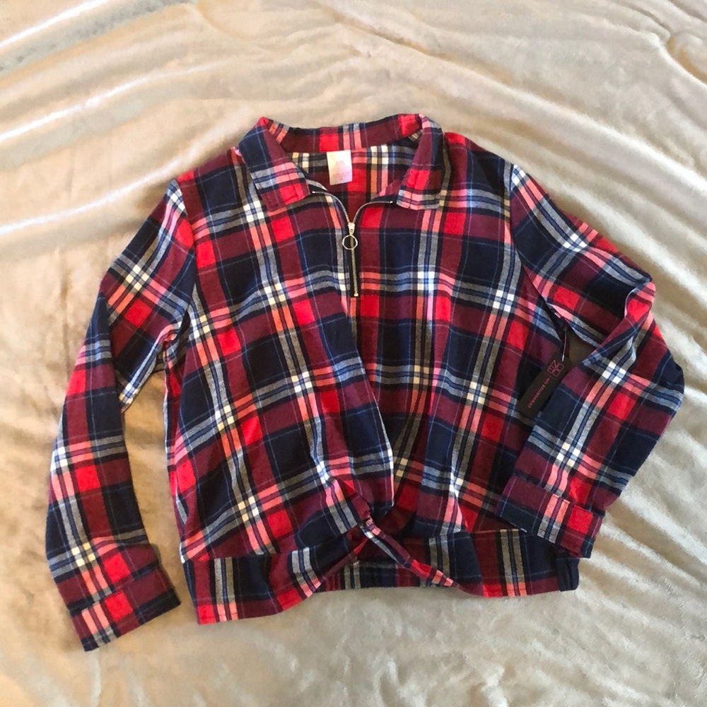 Cute plaid top